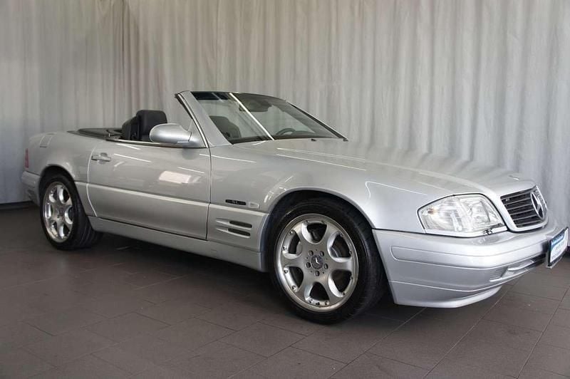 Brillantsilber 744 Gebraucht 2001 Mercedes SL500 Edition Cabrio | 24.990 € (Teuer) - Bild 1/3
