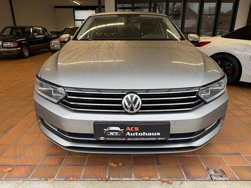 Gebraucht VW Passat Comfortline 150 PS (110 kW) 2014 Silber Limousine
