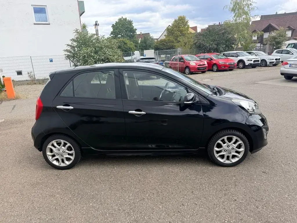 Gebraucht Kia Picanto Spirit 69 PS (50 kW) 2012 Schwarz Kleinwagen