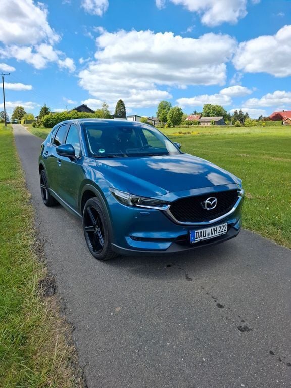 Blau Gebraucht 2018 Mazda CX-5 Exclusive-Line SUV | 12.600 € (Guter Preis) - Bild 1/4