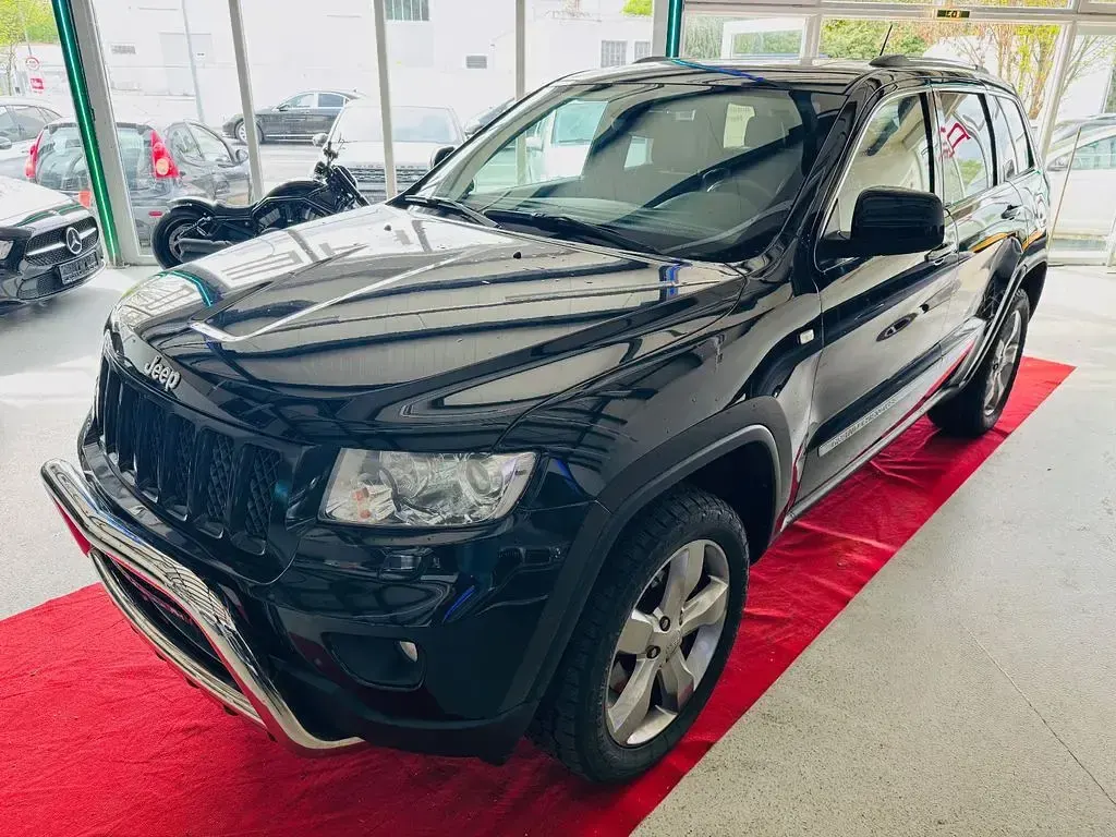 Gebraucht Jeep Grand Cherokee Overland 352 PS (258 kW) 2012 Schwarz SUV