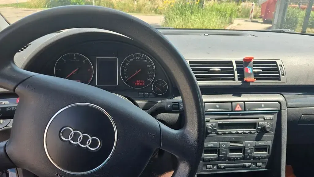 Gebraucht Audi A4 131 PS (96 kW) 2004 Blau Kombi
