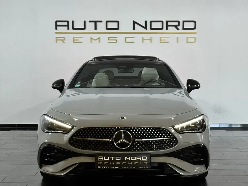 Gebraucht Mercedes CLE220 AMG line 197 PS (144 kW) 2024 Grau Coupé