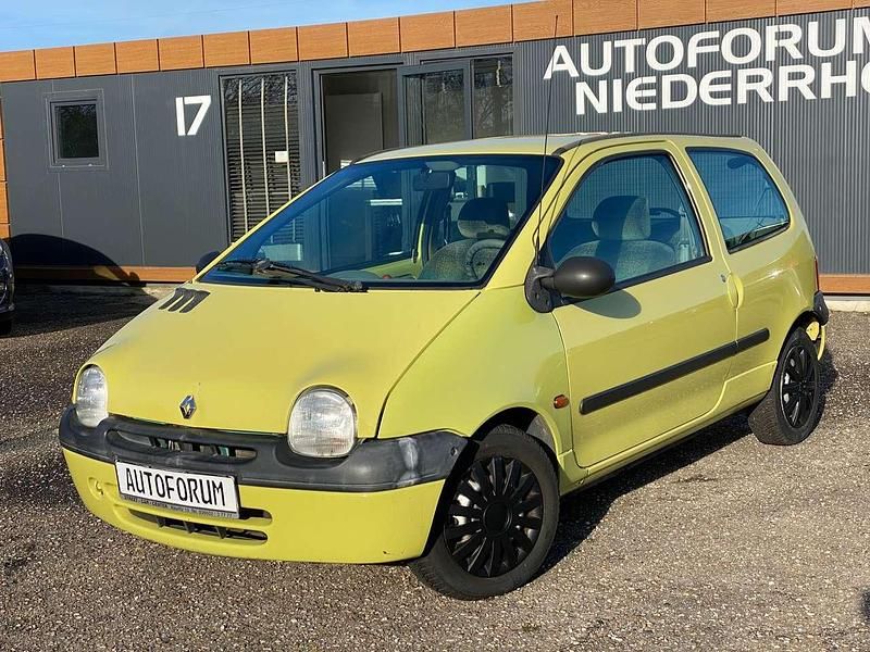 Gelb Gebraucht 1998 Renault Twingo Elysee Kleinwagen | 2.500 € (Teuer) - Bild 1/4