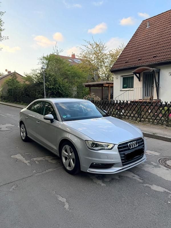 Gebraucht Audi A3 150 PS (110 kW) 2014 Silber Limousine