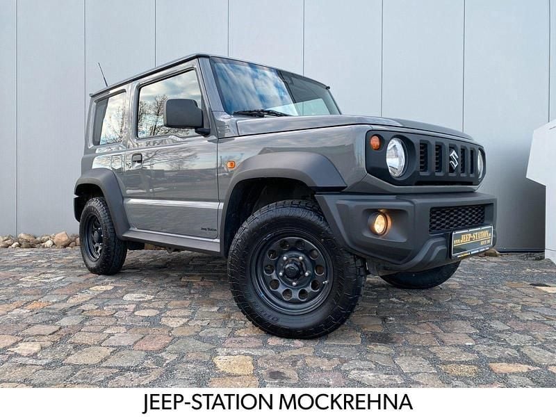 Second-hand Suzuki Jimny 102 CP (75 kW) 2022 Gri SUV