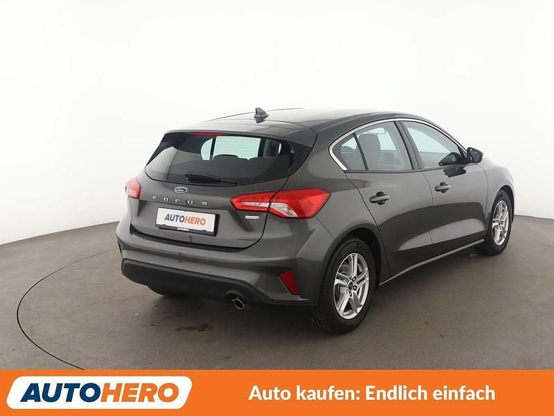 Gebraucht Ford Focus Cool & Connect 125 PS (91 kW) 2018 Grau Limousine