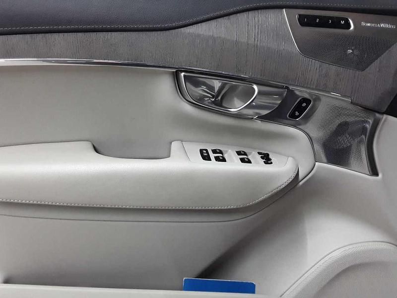 Gebraucht Volvo XC90 Ultimate 310 PS (228 kW) 2023 Denim blaumetallic SUV