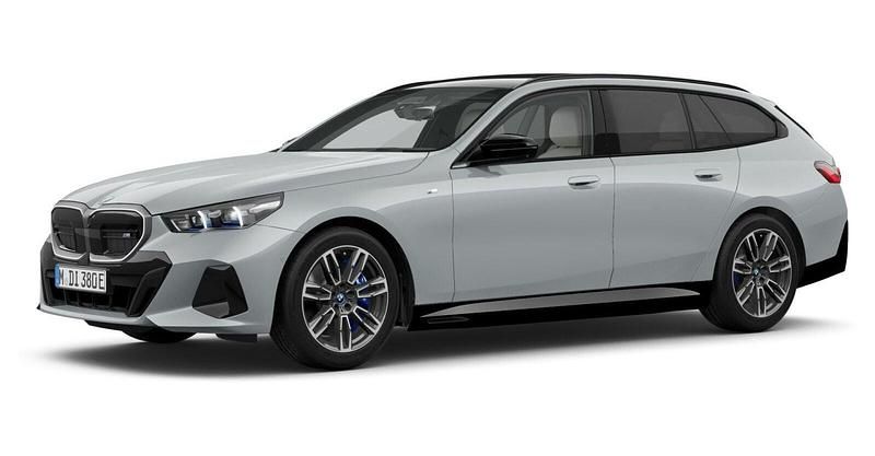 Grau Gebraucht 2024 BMW i5 Comfort Edition Limousine | 79.058 € (Fairer Preis) - Bild 1/4