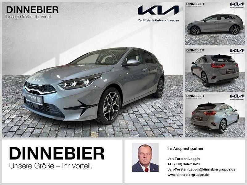 Lunarsilber met Neu 2025 Kia Ceed Platinum Kleinwagen | 27.889 € (Guter Preis) - Bild 1/4
