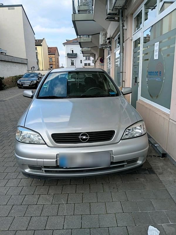 Gebraucht Opel Astra 75 PS (55 kW) 2001 Grau Kombi