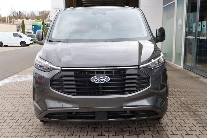 Neu Ford Transit Custom 232 PS (170 kW) 2026 Magnetic metallic Kombi