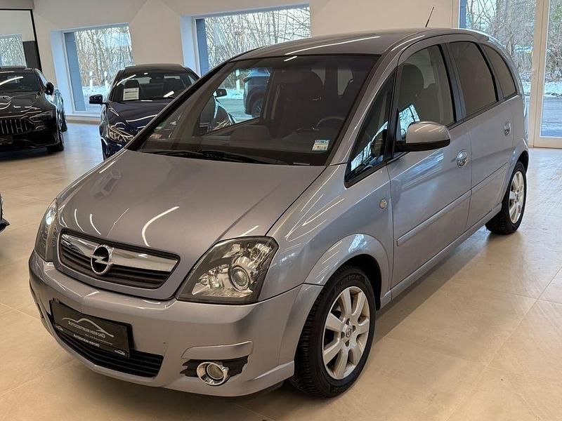 Silber Gebraucht 2009 Opel Meriva Innovation Van / Kleinbus | 4.500 € (Etwas zu teuer) - Bild 1/4