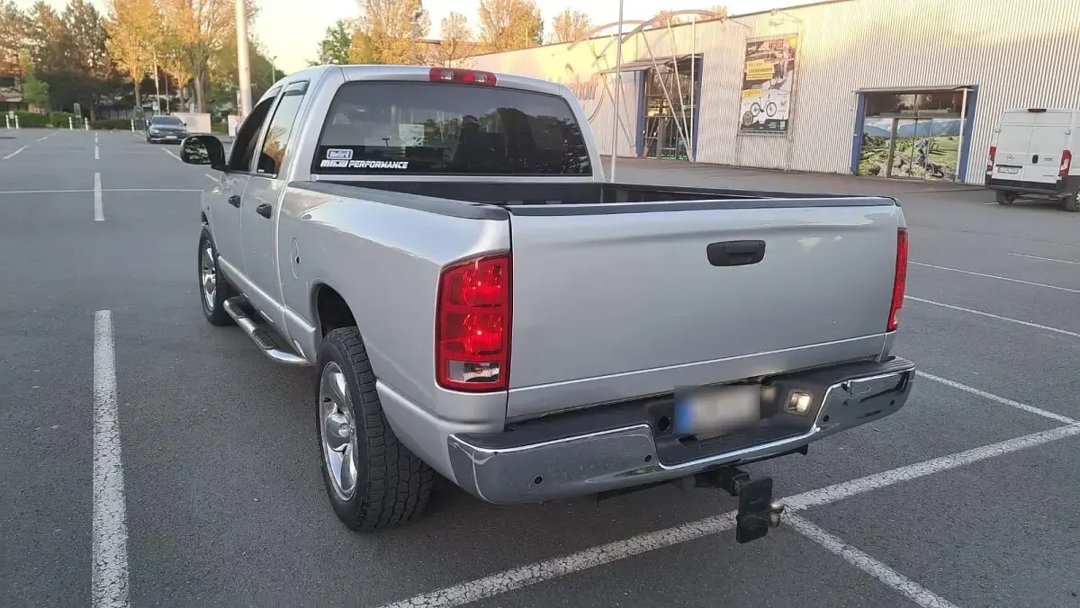Second-hand Dodge Ram 239 CP (175 kW) 2002 Argintiu Pickup