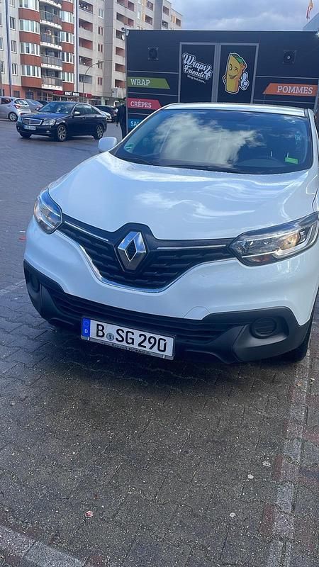 Gebraucht Renault Kadjar 140 PS (102 kW) 2016 Weiß SUV