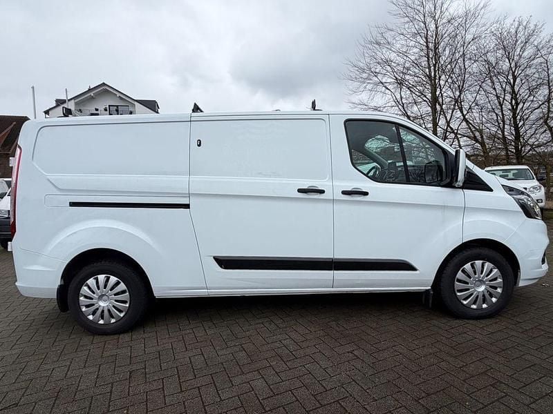 Gebraucht Ford Transit Custom Trend 131 PS (96 kW) 2020 Weiß Van / Kleinbus