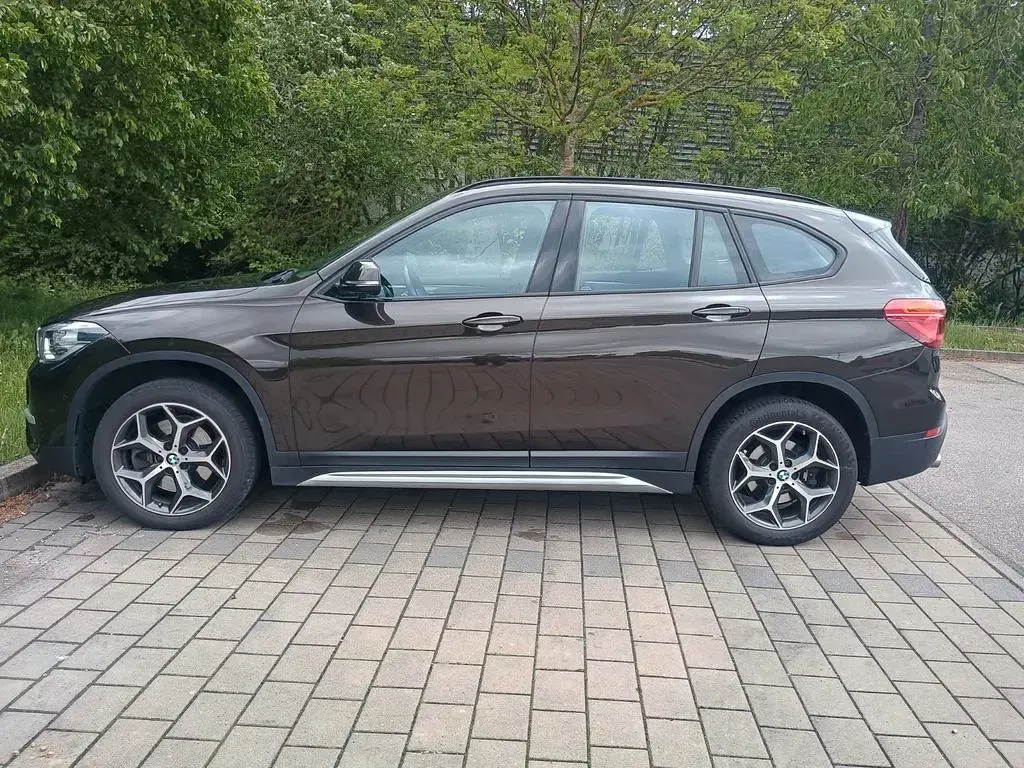 Używany BMW X1 xLine 192 KM (141 kW) 2018 Brązowy SUV