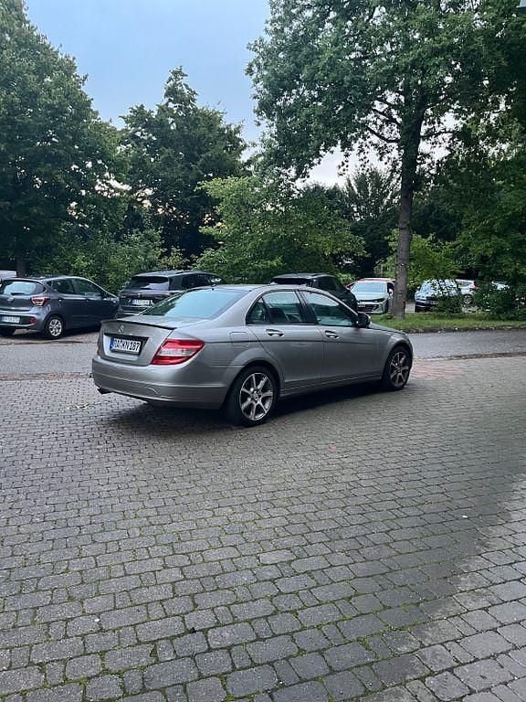 Second-hand Mercedes C180 Classic 156 CP (114 kW) 2007 Negru Berlinǎ