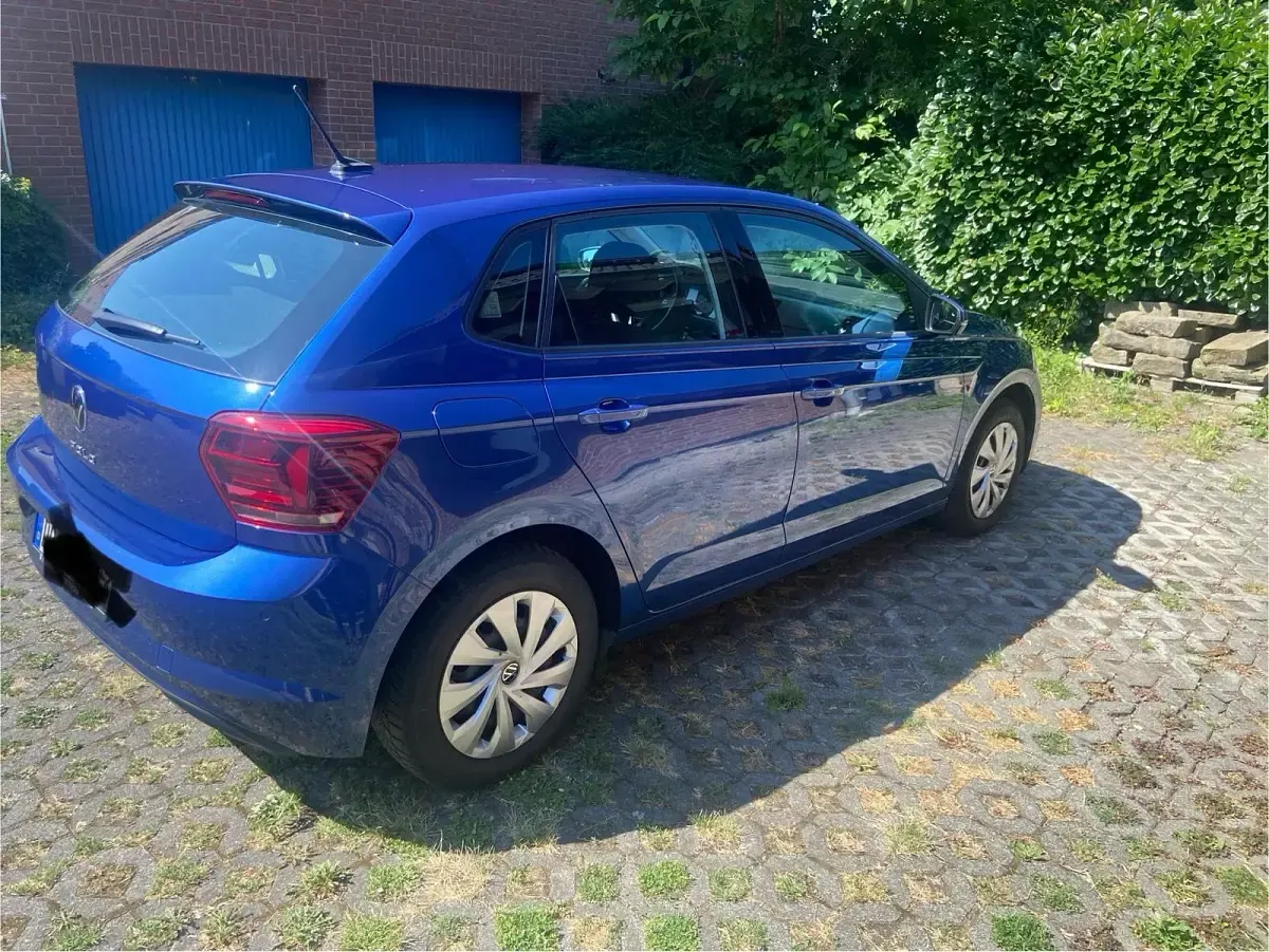 Gebraucht VW Polo Comfortline 95 PS (69 kW) 2020 Blau Kleinwagen