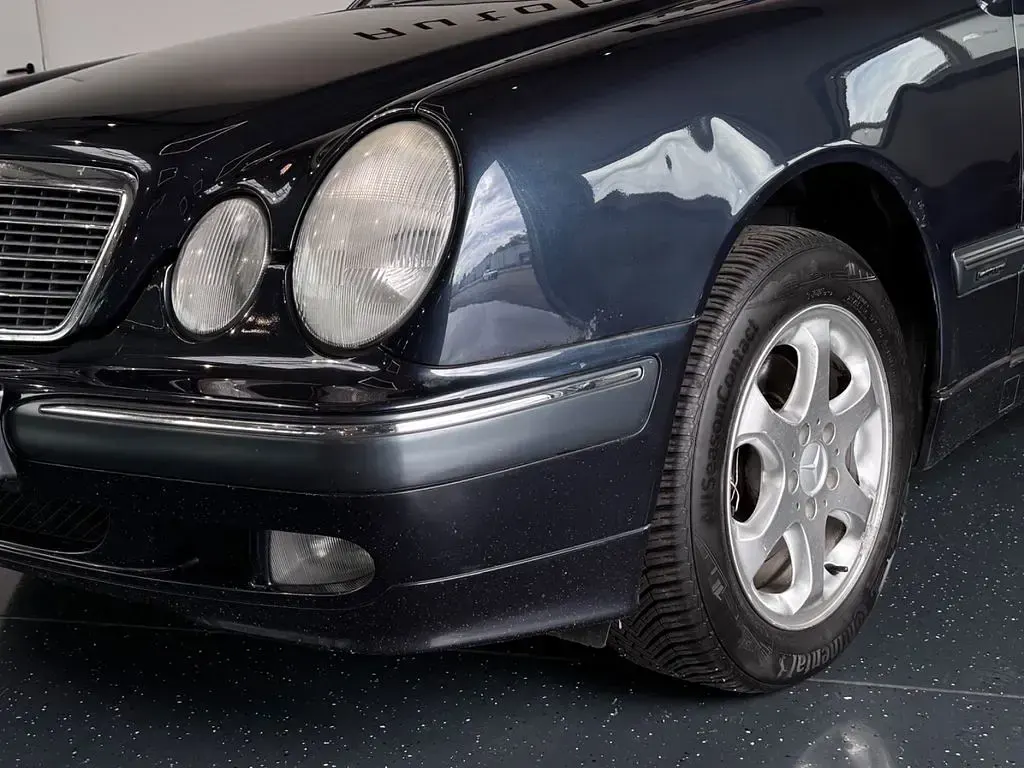 Gebraucht Mercedes E280 Elegance 204 PS (150 kW) 2002 Grau Limousine