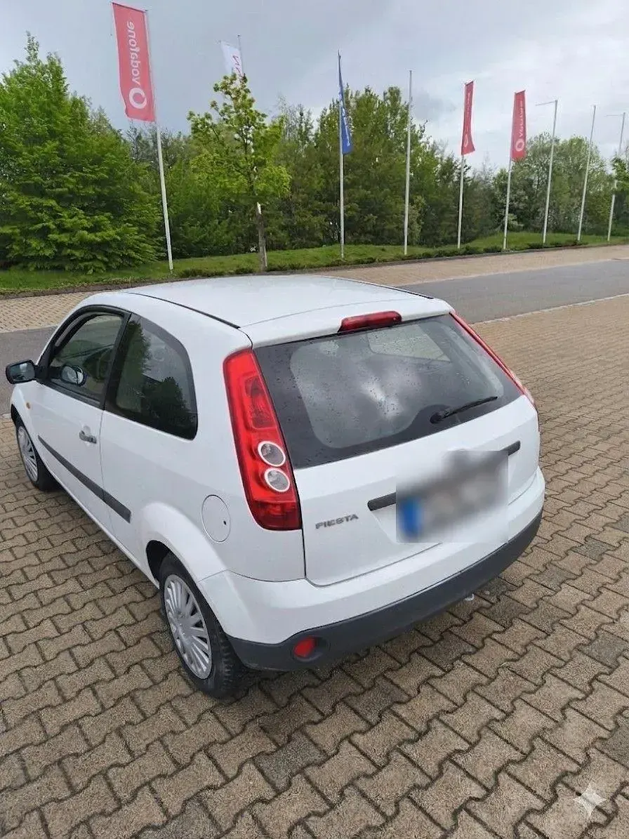 Gebraucht Ford Fiesta Fun X 60 PS (44 kW) 2006 Kleinwagen