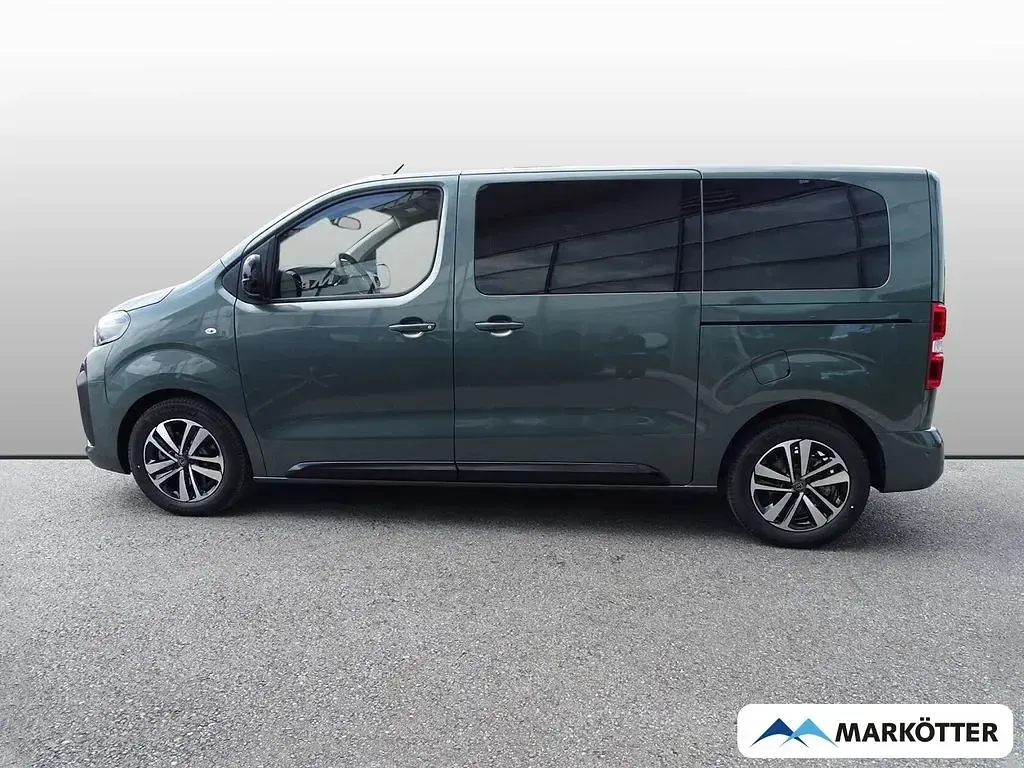 Neu Peugeot Traveller Active 179 PS (131 kW) 2026 Beige Van / Kleinbus