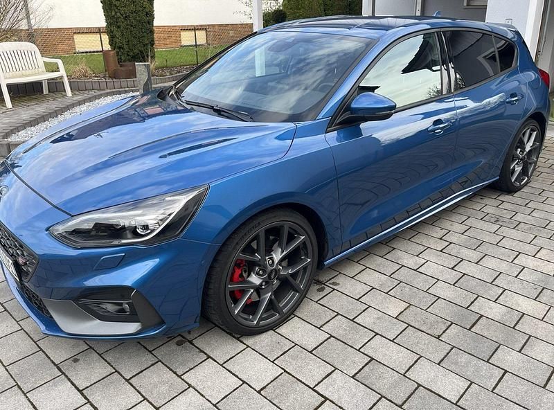 Gebraucht Ford Focus Performance Edition 280 PS (205 kW) 2019 Blau Limousine