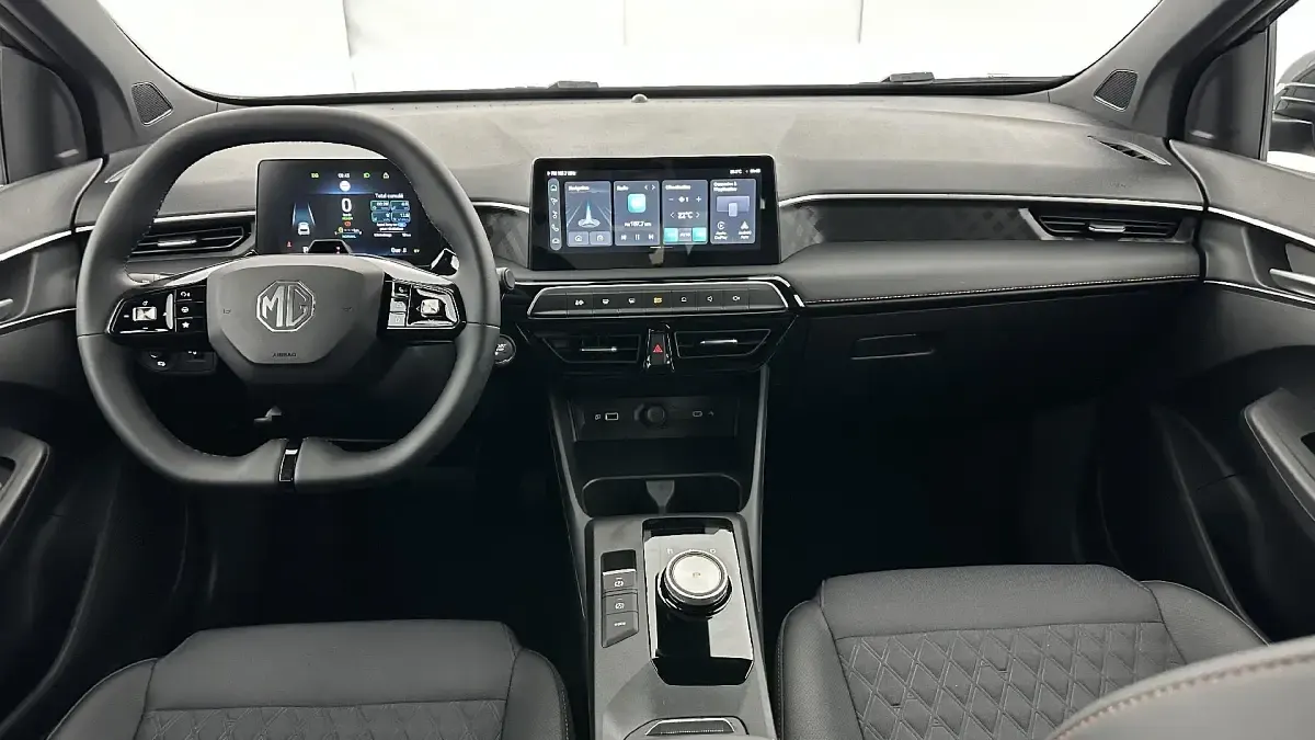 Neu MG MG3 Luxury 102 PS (75 kW) 2026 Hampstead grey Kleinwagen