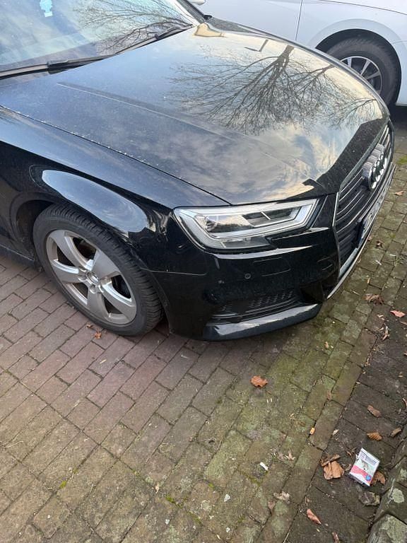 Gebraucht Audi A3 S-Line 150 PS (110 kW) 2019 Schwarz Limousine