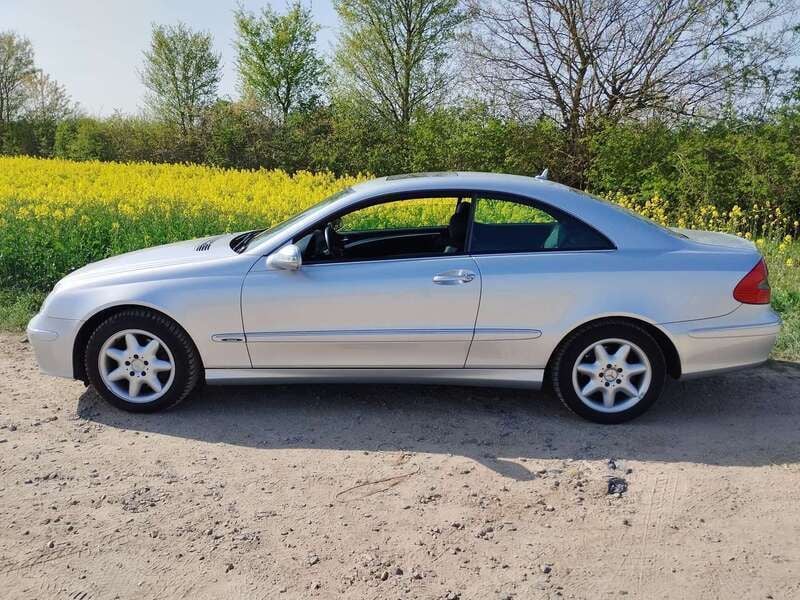 Silber Gebraucht 2007 Mercedes CLK200 Coupé | 7.500 € (Superpreis) - Bild 1/4