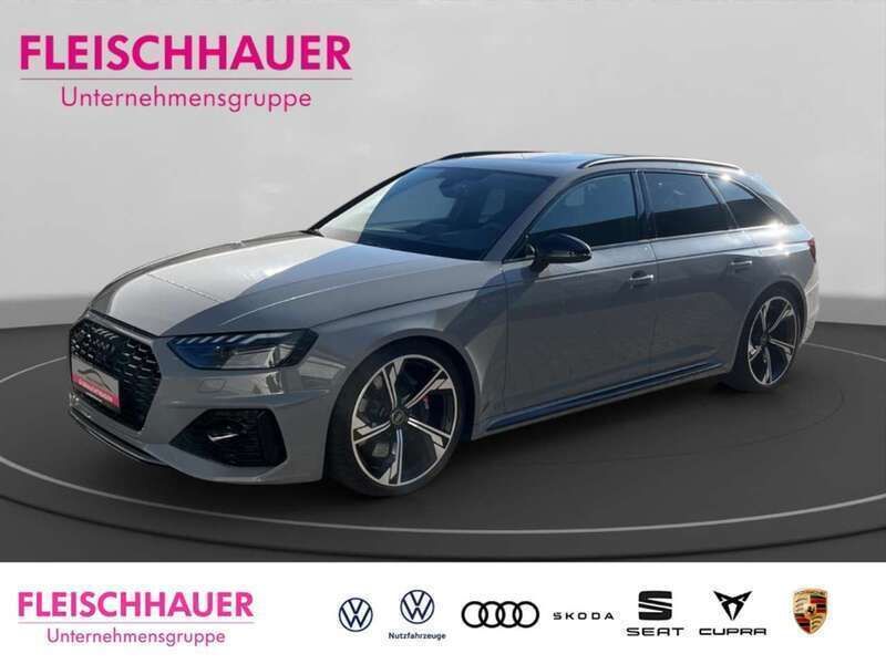 Grau Gebraucht 2023 Audi RS4 Advanced Kombi | 74.900 € (Superpreis) - Bild 1/4