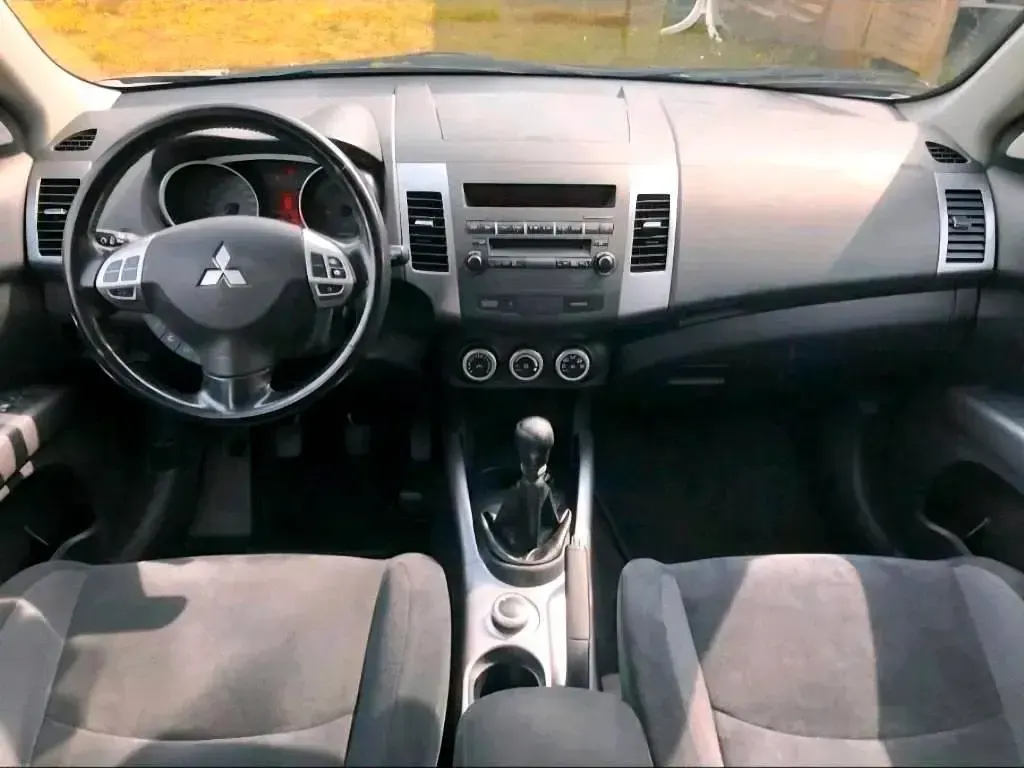 Gebraucht Mitsubishi Outlander 140 PS (102 kW) 2007 Schwarz SUV