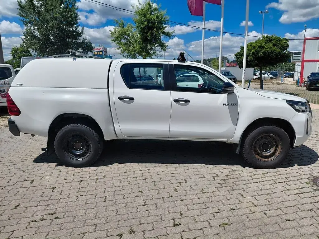 Gebraucht Toyota HiLux 150 PS (110 kW) 2021 Weiß Pickup
