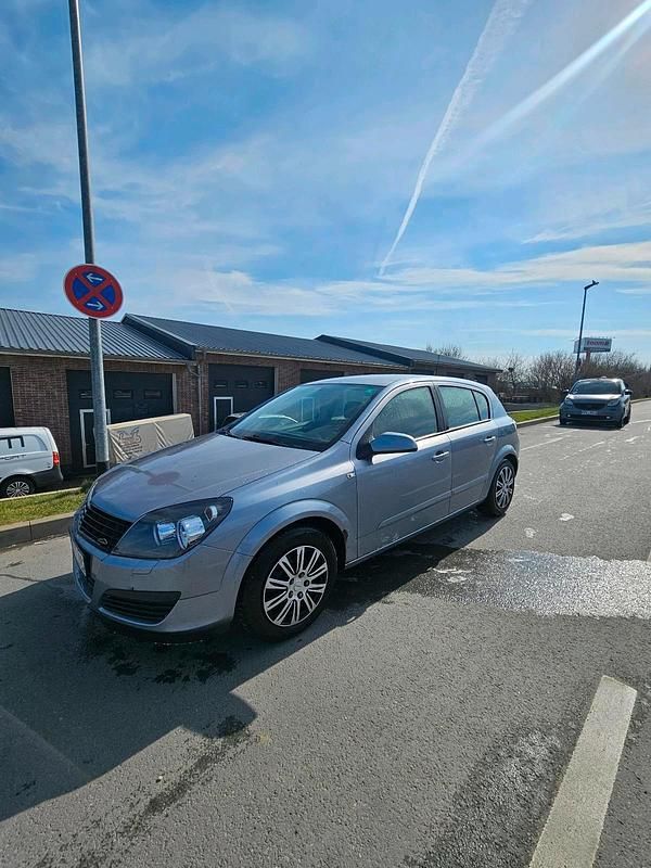 Gebraucht Opel Astra 125 PS (91 kW) 2004 Grau Limousine