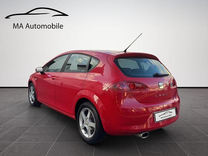 Gebraucht Seat Leon Reference 102 PS (75 kW) 2007 Rot Kleinwagen