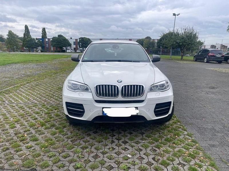 Weiß Gebraucht 2013 BMW X6 M50 Sport Line SUV | 17.700 € (Teuer) - Bild 1/4