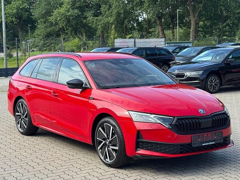 Rot Gebraucht 2025 Skoda Octavia SportLine Limousine | 34.980 € (Guter Preis) - Bild 1/4