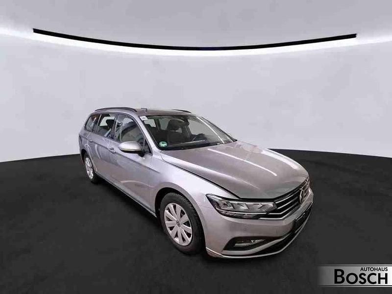 Gebraucht VW Passat Conceptline 150 PS (110 kW) 2021 Silber Kombi