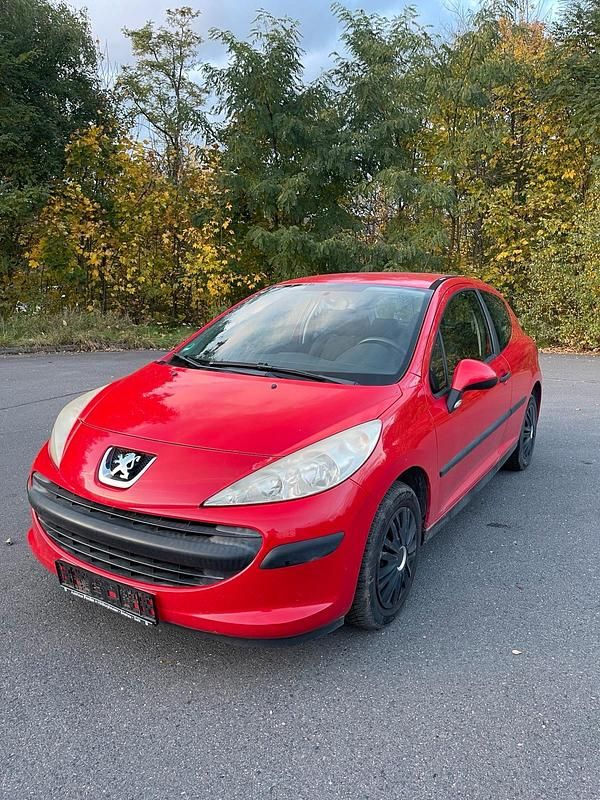 Rot Gebraucht 2007 Peugeot 207 Kleinwagen | 1.750 € - Bild 1/4