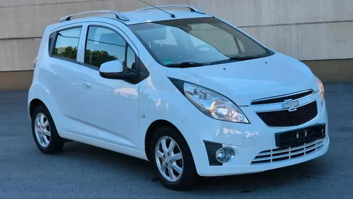 Brugt Chevrolet Spark 82 HK (60 kW) 2012 Hvid Hatchback