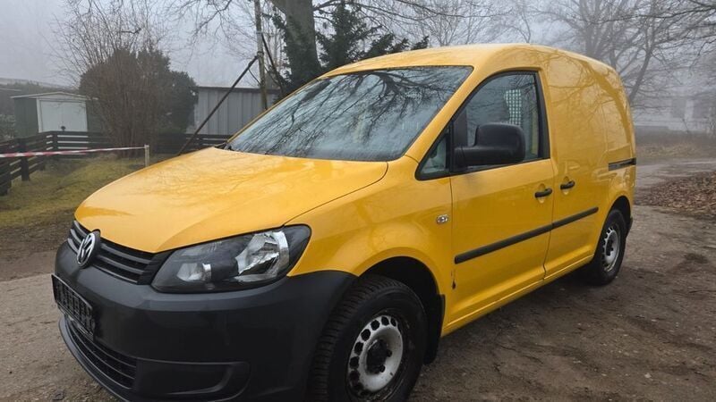 Gebraucht VW Caddy 102 PS (75 kW) 2013 Gelb Van / Kleinbus