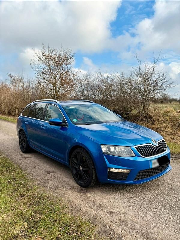 Gebraucht Skoda Octavia RS 184 PS (135 kW) 2015 Blau Kleinwagen