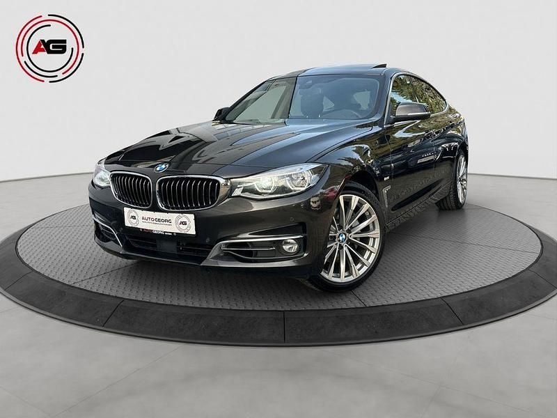 Braun Gebraucht 2018 BMW 340 Gran Turismo Luxury Line Limousine | 27.900 € (Fairer Preis) - Bild 1/4