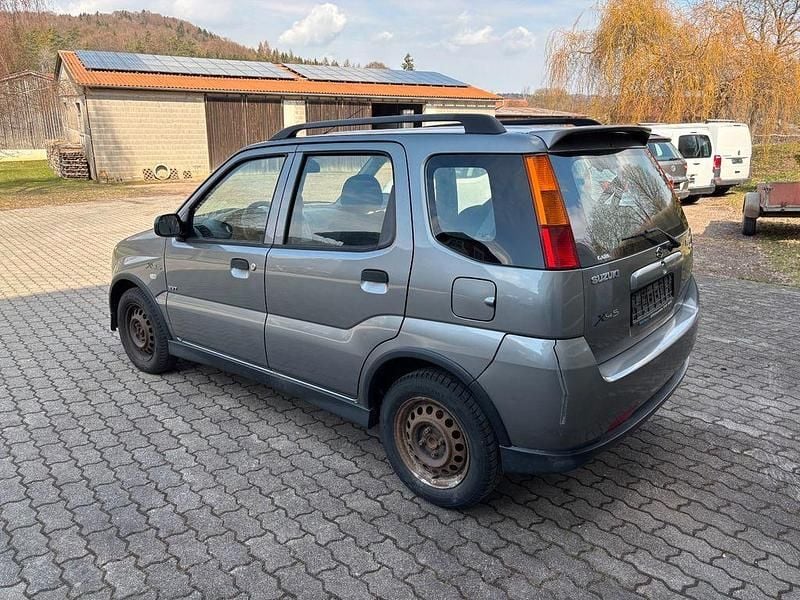 Gebraucht Suzuki Ignis 94 PS (69 kW) 2007 Grau Kleinwagen