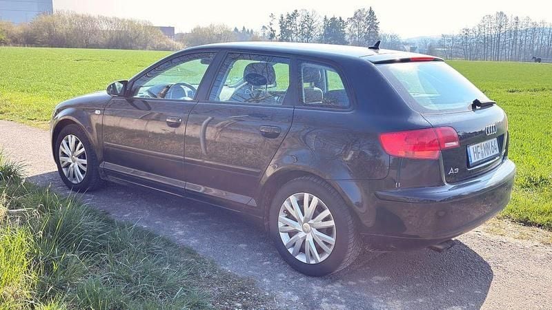 Gebraucht Audi A3 Ambiente 140 PS (102 kW) 2007 Schwarz Kleinwagen