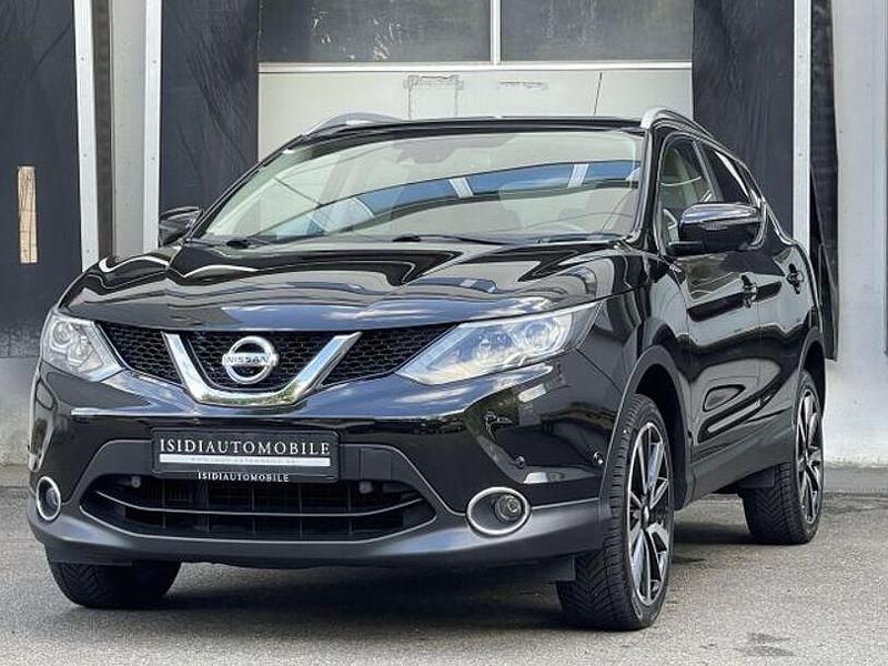 Schwarz Gebraucht 2015 Nissan Qashqai 360º SUV | 12.970 € (Fairer Preis) - Bild 1/4