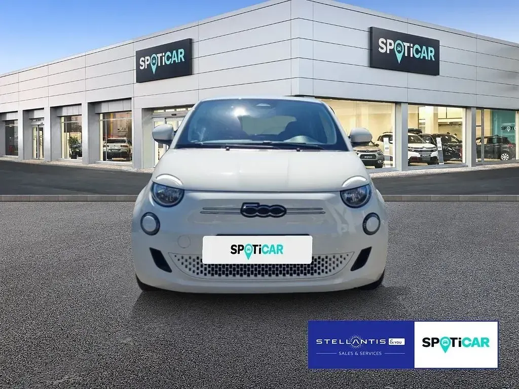 Gebraucht Fiat 500e Icon 86 kW (118 PS) 2022 Weiß Kleinwagen