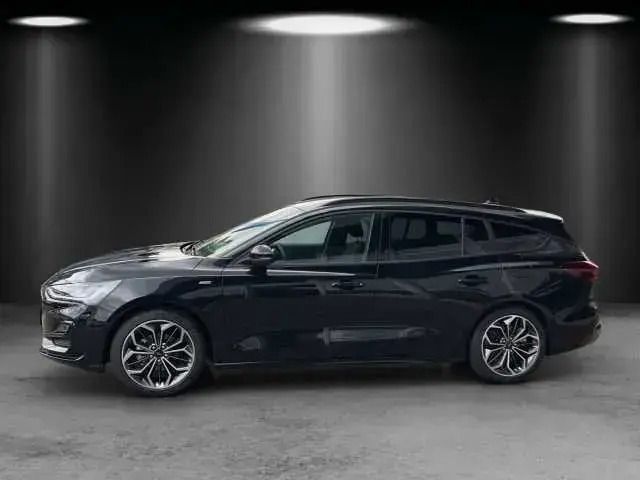 Gebraucht Ford Focus ST-Line X 155 PS (114 kW) 2024 Agate black Kombi
