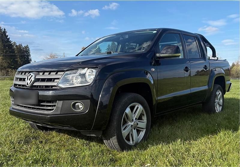 Second-hand VW Amarok 163 CP (119 kW) 2012 Negru Pickup