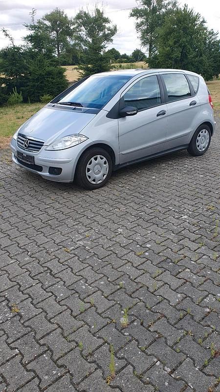Silber Gebraucht 2007 Mercedes A180 Kleinwagen | 2.500 € - Bild 1/4